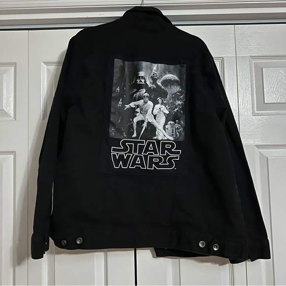 Star Wars Her Universe Black Graphic Denim Jacket - Picture 1 of 4